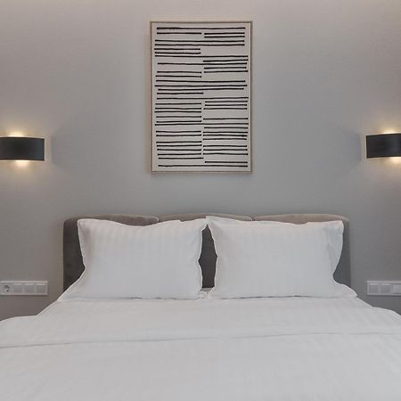 Oasis Rooms Oradea Exterior photo