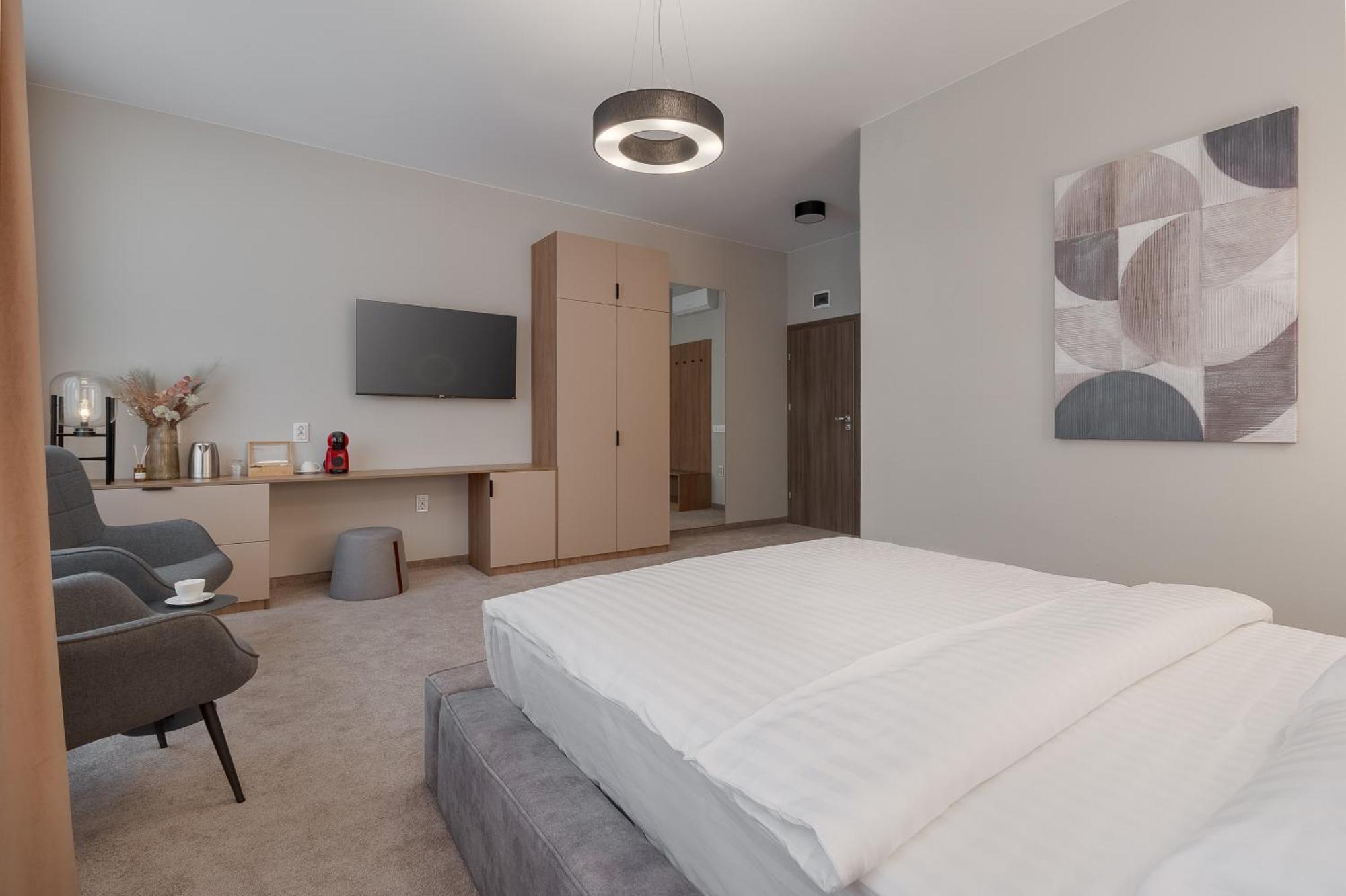 Oasis Rooms Oradea Exterior photo
